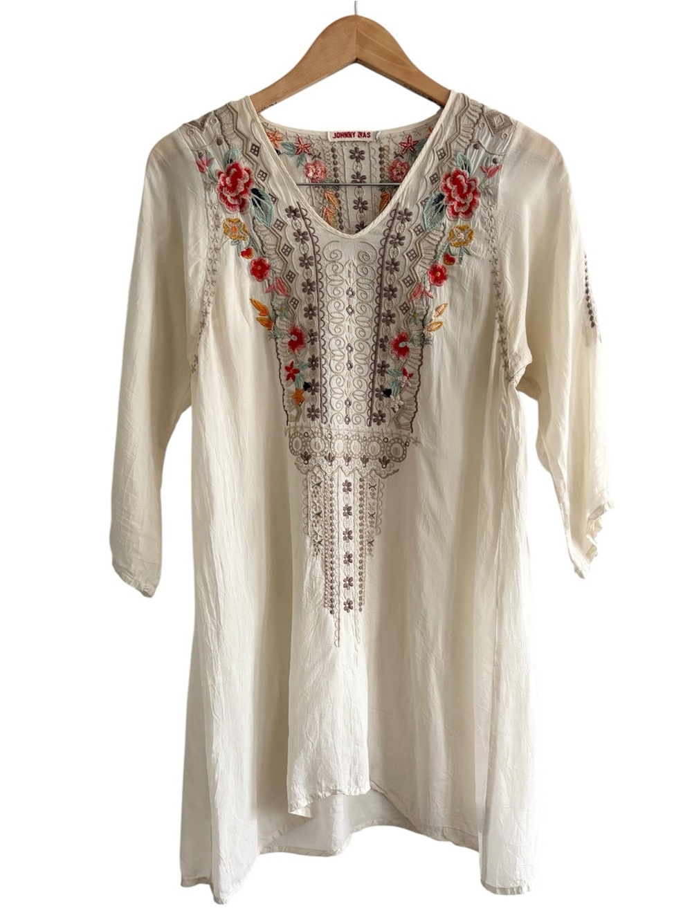 Johnny Was Cynthia Eggshell Embroidered V-Neck Tunic with Floral Accents